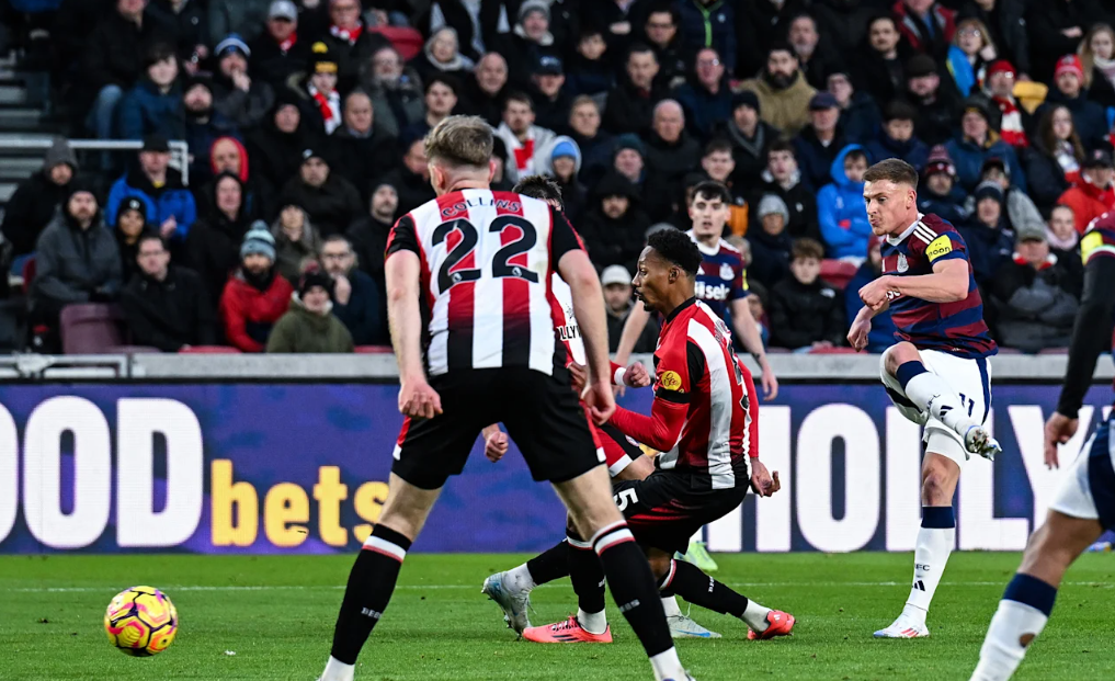 Brentford vs Newcastle United (22:00 &#8211; 07/12) | Xem lại trận đấu