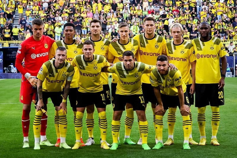 so-luoc-ve-doi-bong-dortmund